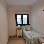 Estupendo Piso Nuevo En Playa Victoria Cádiz