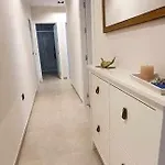 Estupendo Piso Nuevo En Playa Victoria Apartamento