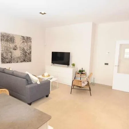 Estupendo Piso Nuevo En Playa Victoria * 加的斯