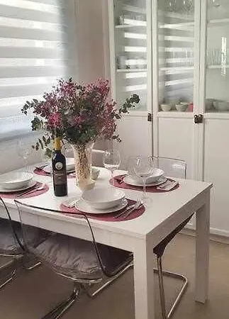 Estupendo Piso Nuevo En Playa Victoria דירה