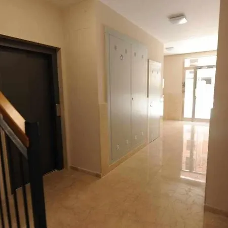 Estupendo Piso Nuevo En Playa Victoria