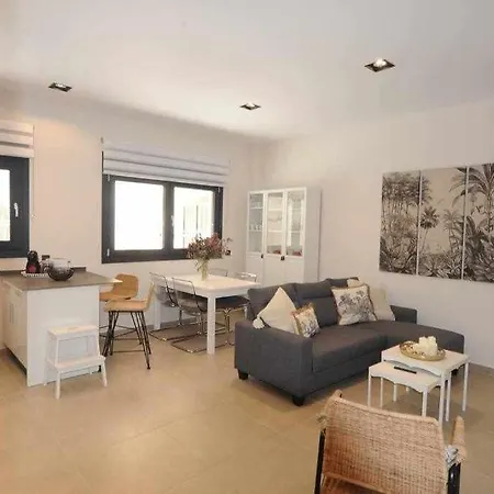 Estupendo Piso Nuevo En Playa Victoria Apartment Cádiz