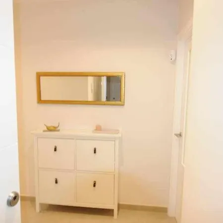 Estupendo Piso Nuevo En Playa Victoria Apartment